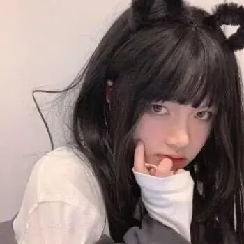 lightskin?☔️头像